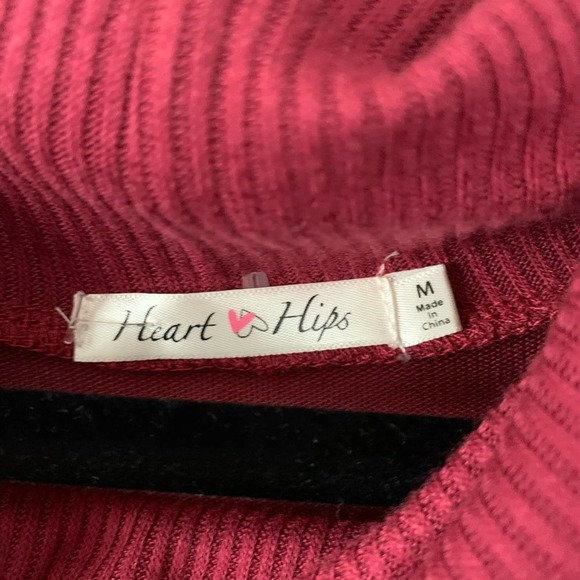 Heart and Hips Sweater Dress Size Medium - Picture 3 of 4